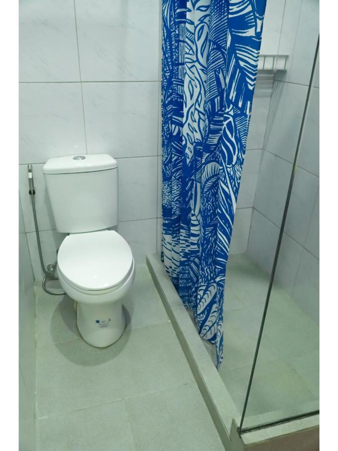 M28 Hotel And Apartments Quezon City Extérieur photo